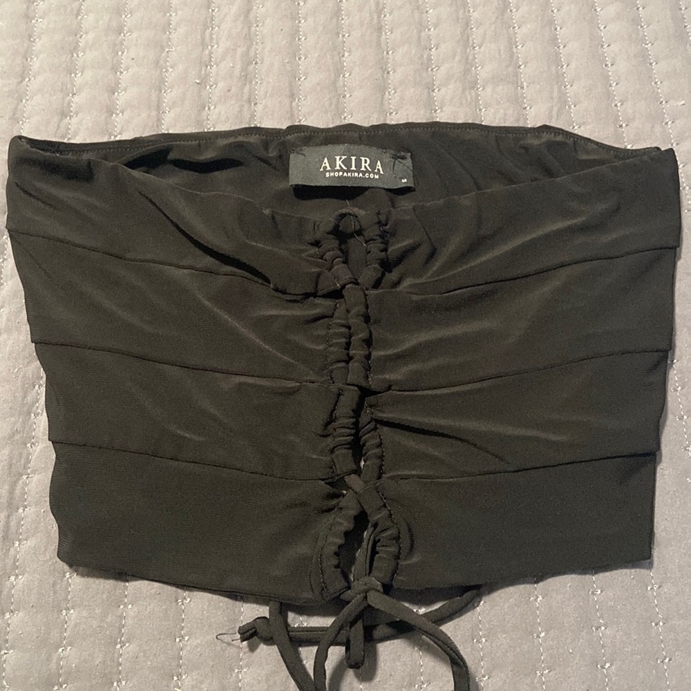 Front tie Akira top